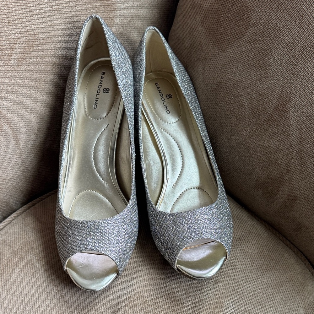 Bandolino Glittering Silver Peep Toe Heels